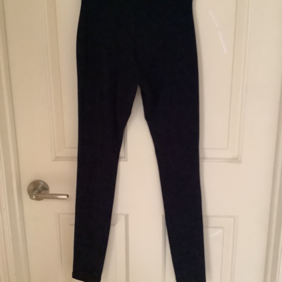 Hue - navy blue leggings - Picture 3 of 5